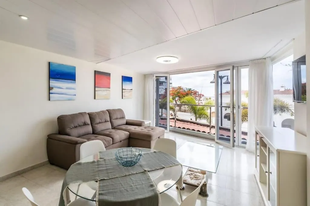 Apartment Apartamento En Primera Linea En Los Cristianos