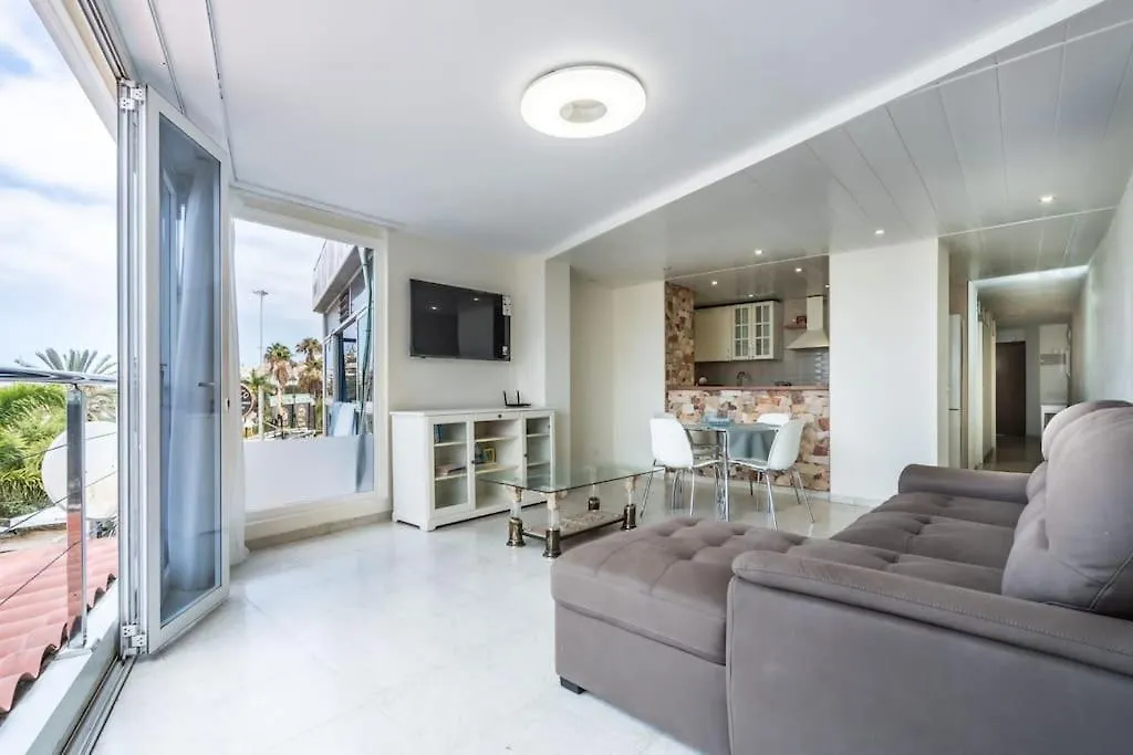 Apartment Apartamento En Primera Linea En Los Cristianos