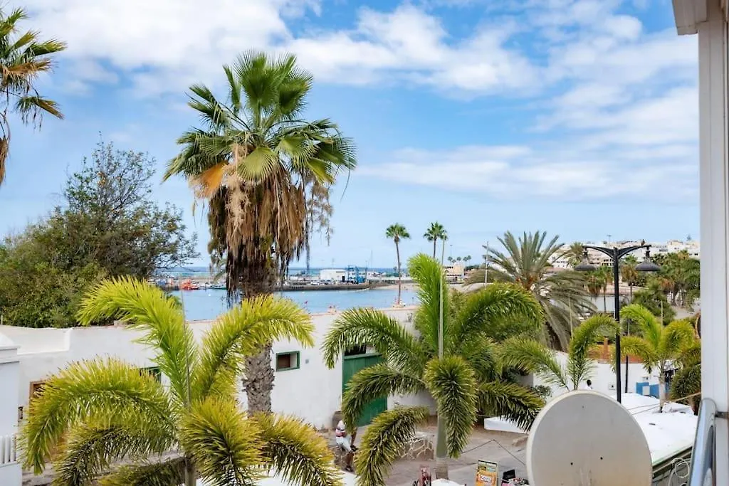 Apartamento En Primera Linea En Los Cristianos Spain