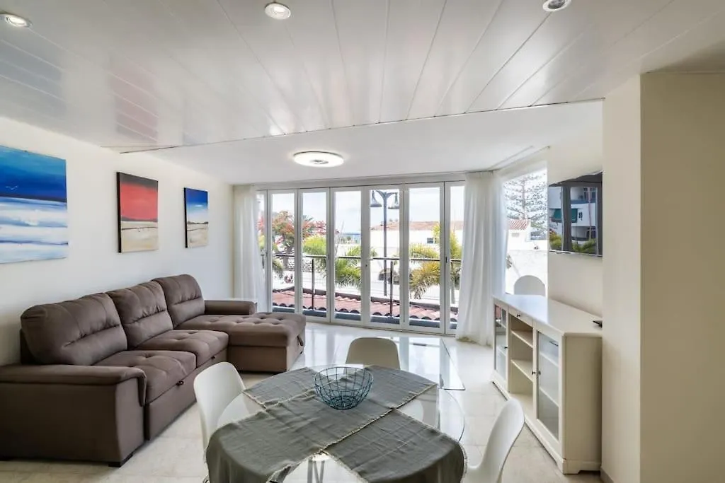 Apartamento En Primera Linea En Los Cristianos